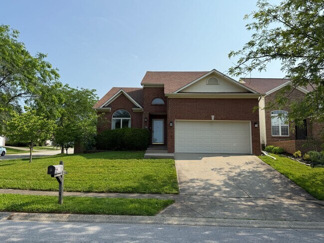 Foto del edificio - Experience Bright Living in This Stunning 4-Bedroom Home!