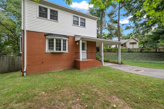 Foto del edificio - 640 S Sappington Rd