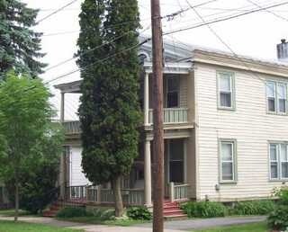 Building Photo - 318 Franklin St