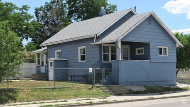 Building Photo - 1117 W 13th St