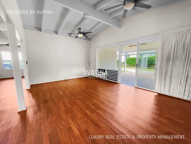 Building Photo - (Video) Nicely Remodeled Kailua Home - Bik...