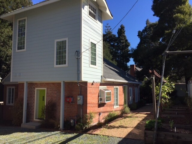 Primary Photo - 4405 San Pablo Dam Rd