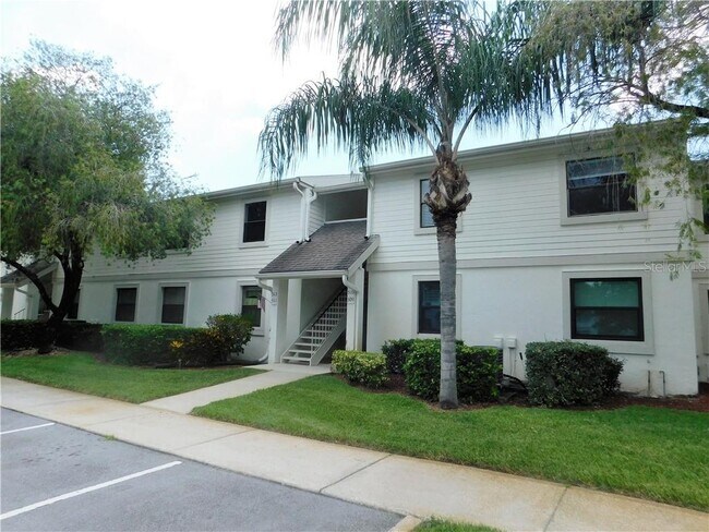 Building Photo - 510 Meadow Ln