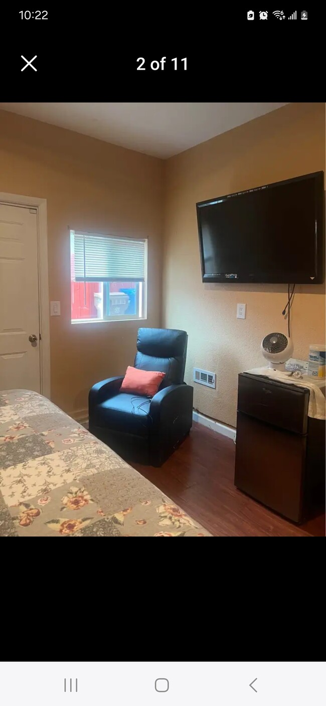Building Photo - 2453 Grimsby Dr