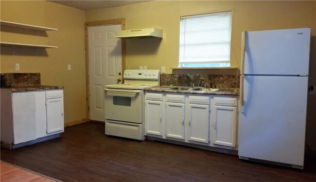 Building Photo - 9898 Archer Ln