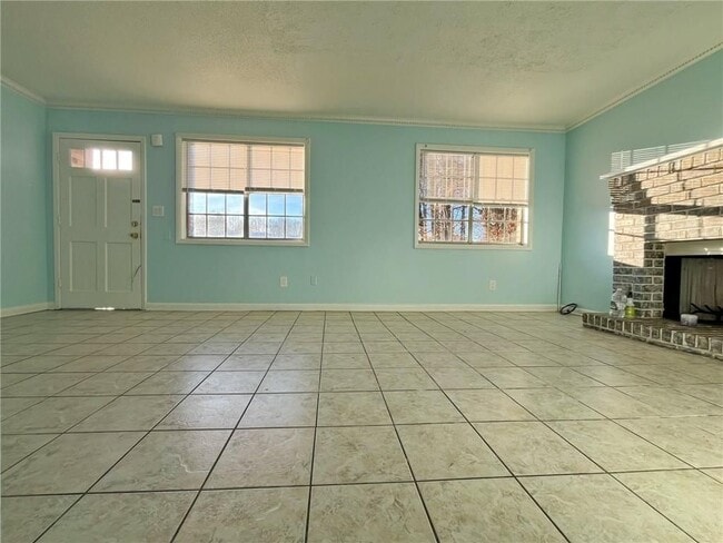 Foto del edificio - 2946 N Dekalb Dr