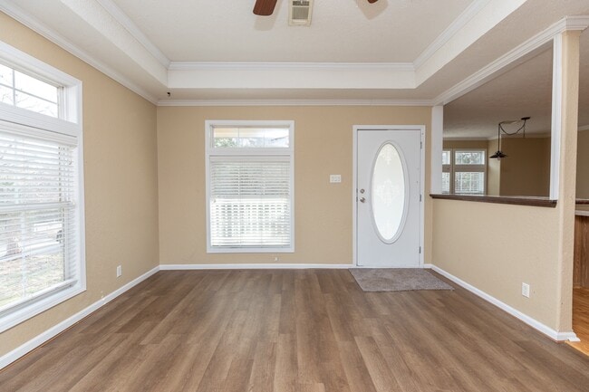 Building Photo - 11784 FM Rd 16