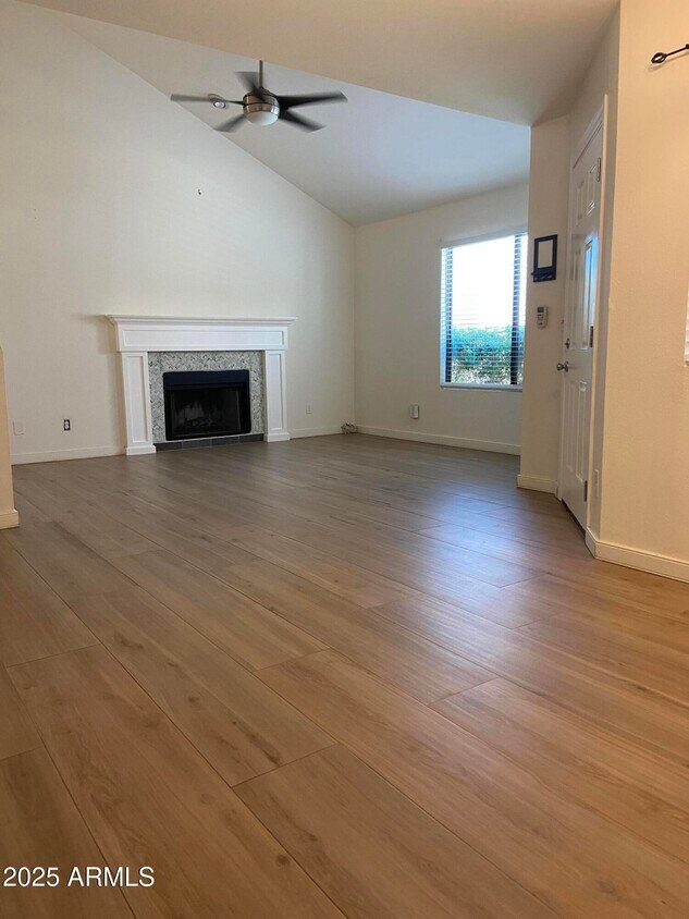 Foto principal - 3441 N 31st St
