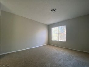 Building Photo - 4805 Nara Vista Way