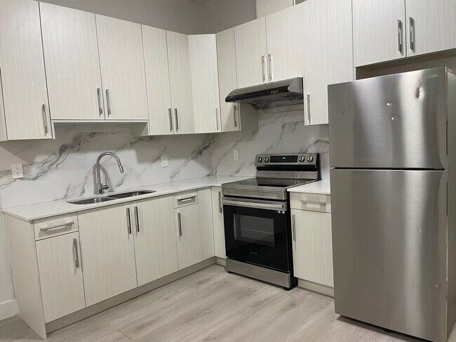 Photo du bâtiment - 11342 River Rd