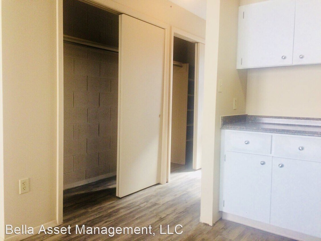 Foto del edificio - 4215 S Western St