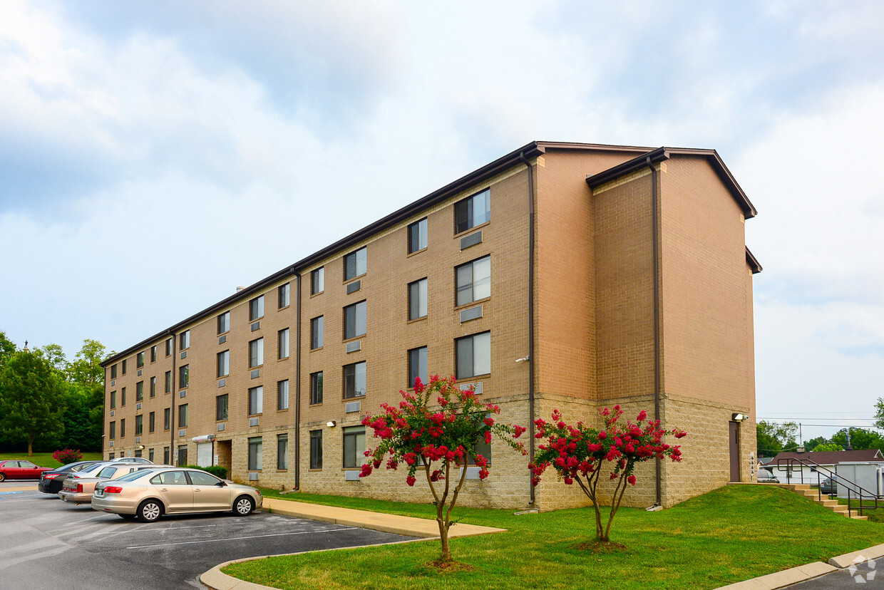 Primary Photo - Orchard Knob Apartments