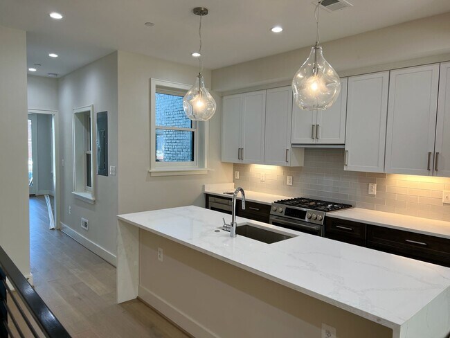 Foto del edificio - 1125 Fairmont St NW