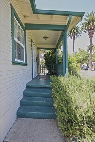 Building Photo - 205 S Roosevelt Ave