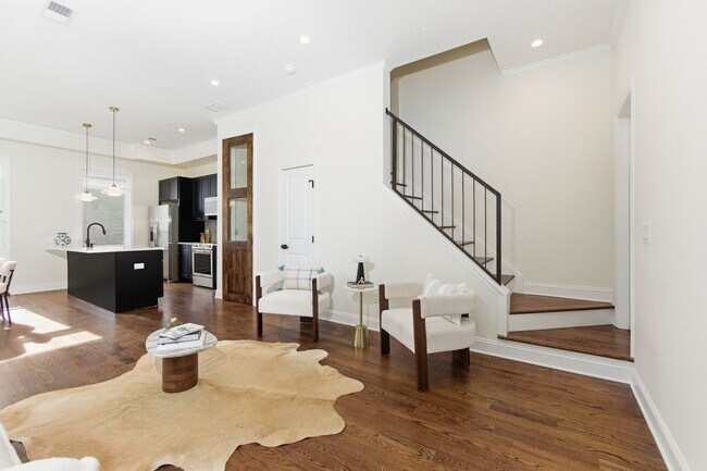 Foto del edificio - 2926 W Oxford St