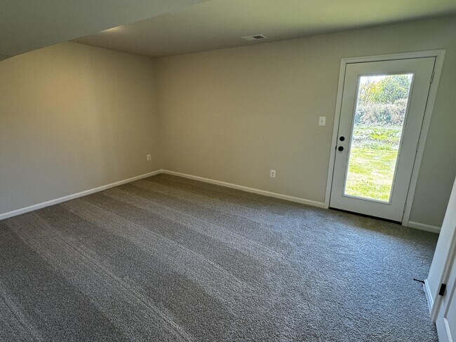 Building Photo - 87 Whimbrel Rd