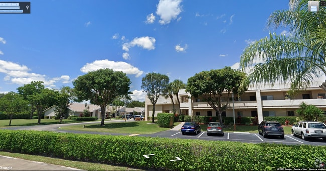 55 and OVER COMMUNITY - 3212 Strawflower Way