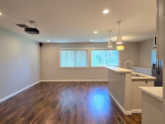 Building Photo - 4547 Caraway Ct