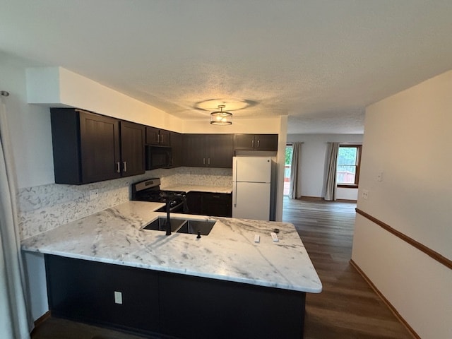 Building Photo - 897 Cornell Ct
