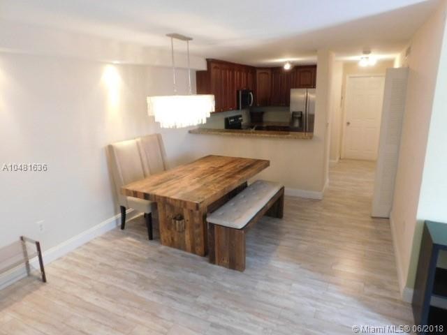 Foto del edificio - 210 SW 11th St