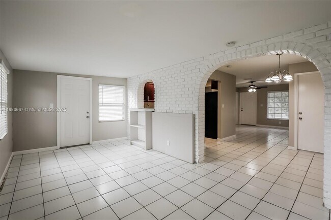 Foto del edificio - 1850 NW 47th Ave