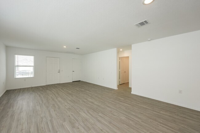 Foto del edificio - 4515 Emma Way