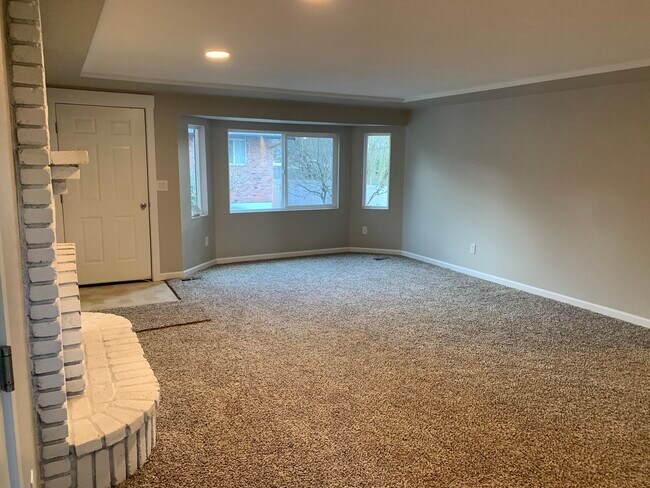 Foto del edificio - 2607 Crystal Springs Rd W