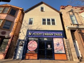 Building Photo - 2608 W Fullerton Ave