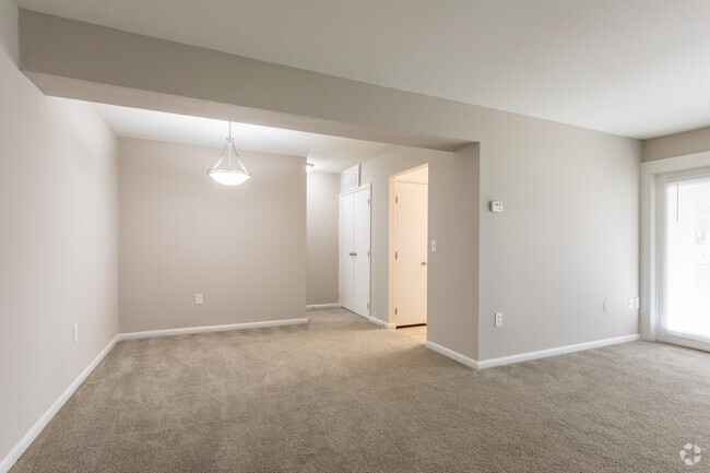 Interior Photo - Fairfax Circle Villa Apartments