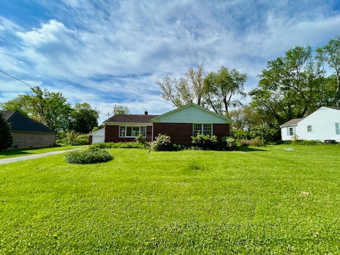 8123 88th St W, Indianapolis, IN 46278 - House Rental in Indianapolis ...