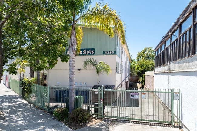 Adeline Apartments - Adeline Apartments