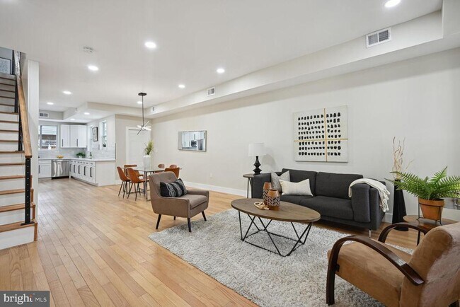 Foto del edificio - 1411 Montello Ave NE