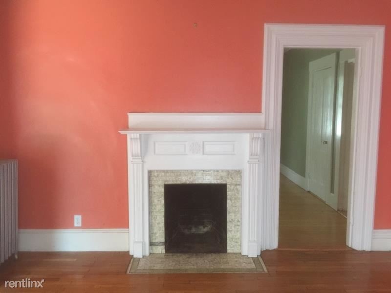 2 br, 1 bath - 125 Summer St - 2 br, 1 bath  - 125 Summer St