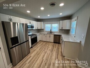 Building Photo - 504 N Kerr Ave