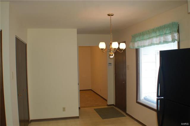 Building Photo - 152 Country Creek Ct