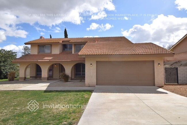 Building Photo - 1420 Timberlane Dr