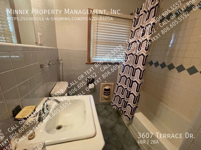 Building Photo - 3607 Terrace Dr.