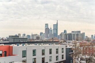 Building Photo - The Gio