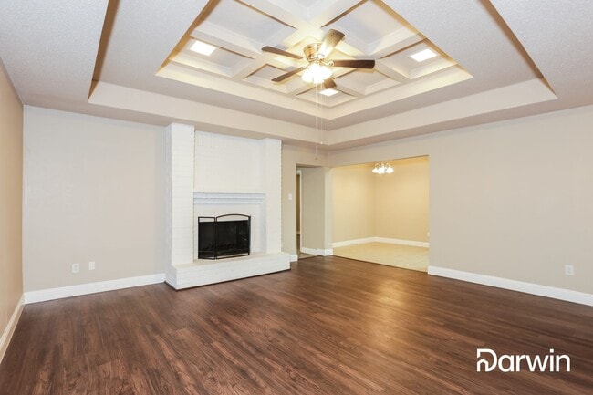 Building Photo - 1525 Sunny Glen Street, Fort Worth, TX 76134