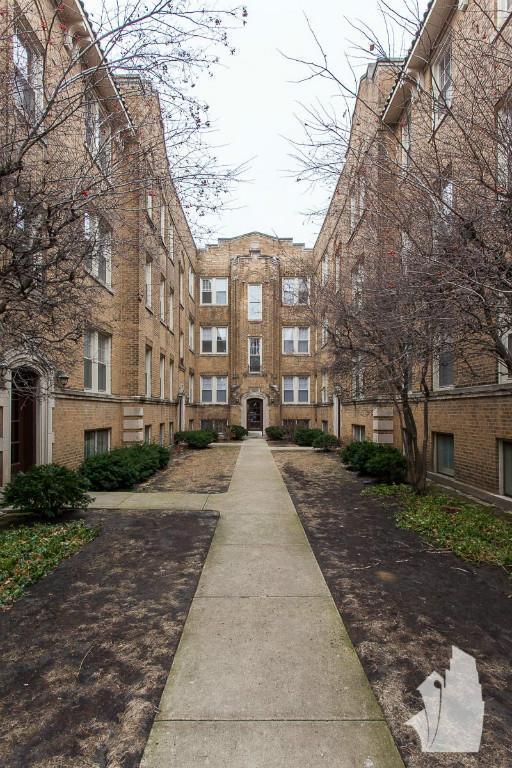 Foto del edificio - 4912 N Hoyne Ave