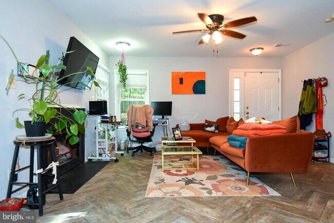 Foto del edificio - 11100 Beaver Trail Ct