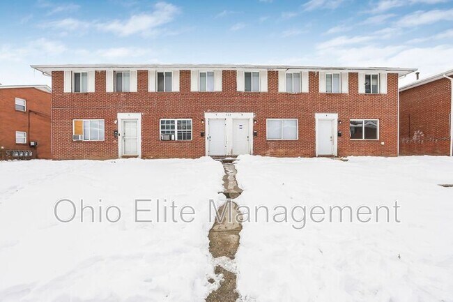 Foto del edificio - 429 Barnett Rd