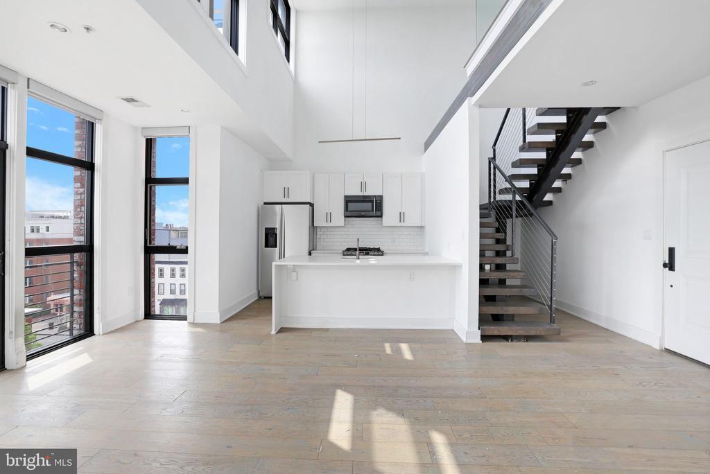 Primary Photo - 1402 H St NE