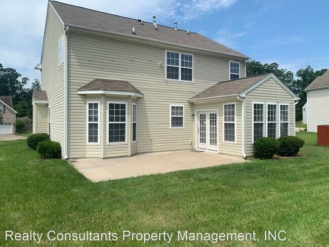 Building Photo - 4 br, 2.5 bath House - 3541 Running Cedar ...