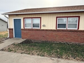 Building Photo - 1017 W 14th St