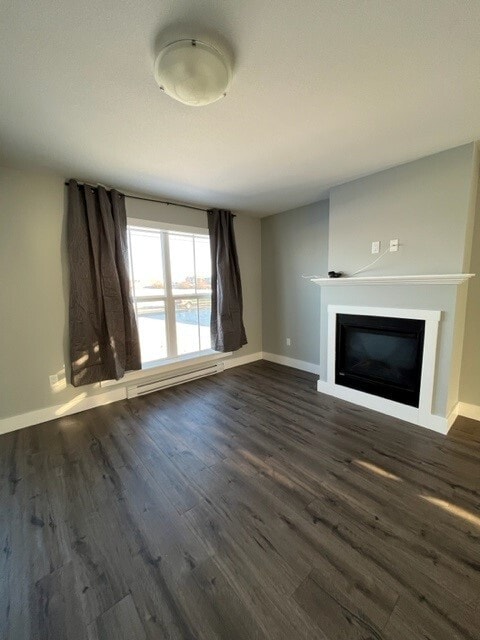 Building Photo - 11703-11102 102 St