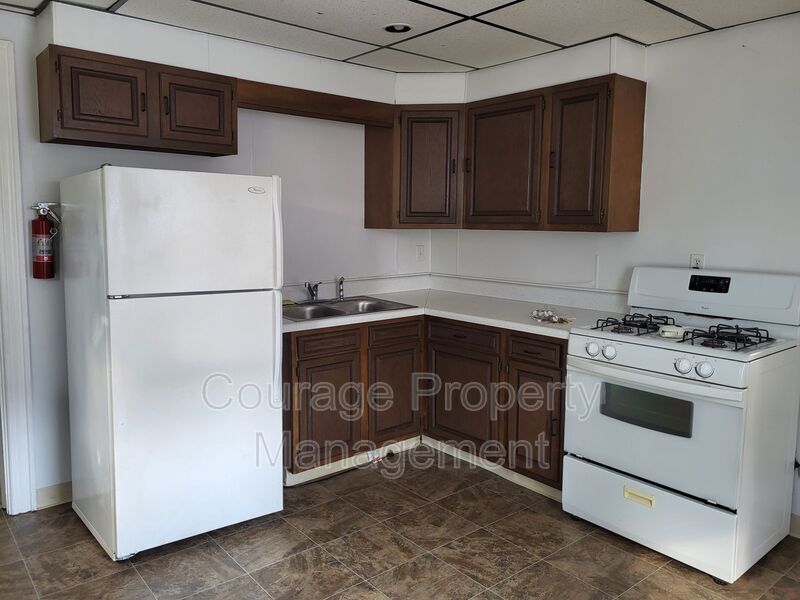 83 Cleveland Ave Unit B, Elmira, NY 14905 Condo for Rent in Elmira