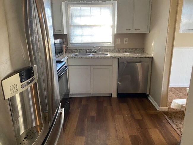 Foto del edificio - Split level in Morrow