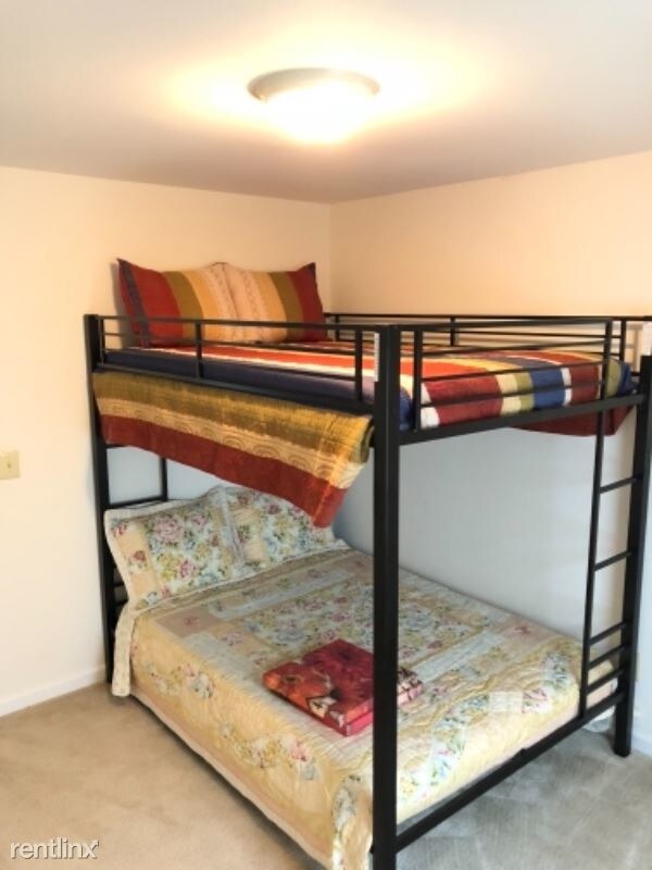 Foto del edificio - 3 br, 2 bath House - 177 Lakeshore Dr