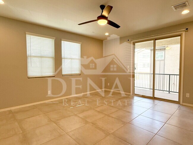 Foto del edificio - 731 W Winchester Dr